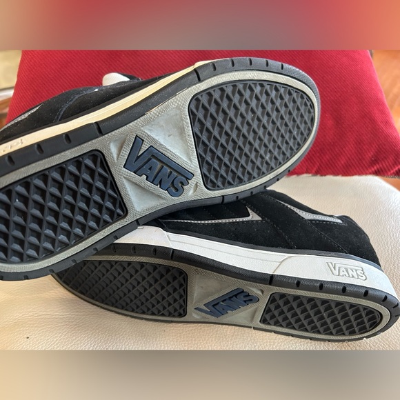 VANS - Black & White Suede Sneakers w/ Royal Blue Stitched Name - Picture 2 of 4